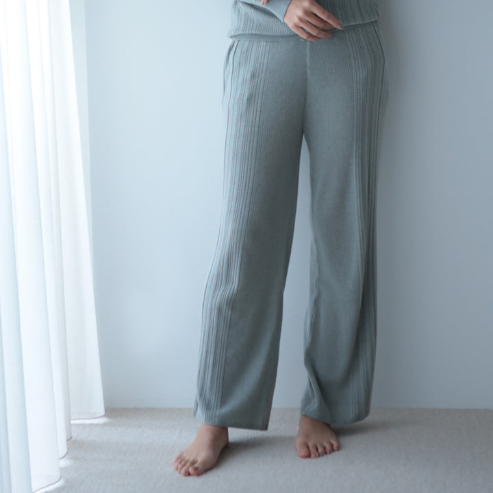 Fika Random Rib Knit pants<br>フィーカ ランダムリブニットパンツ