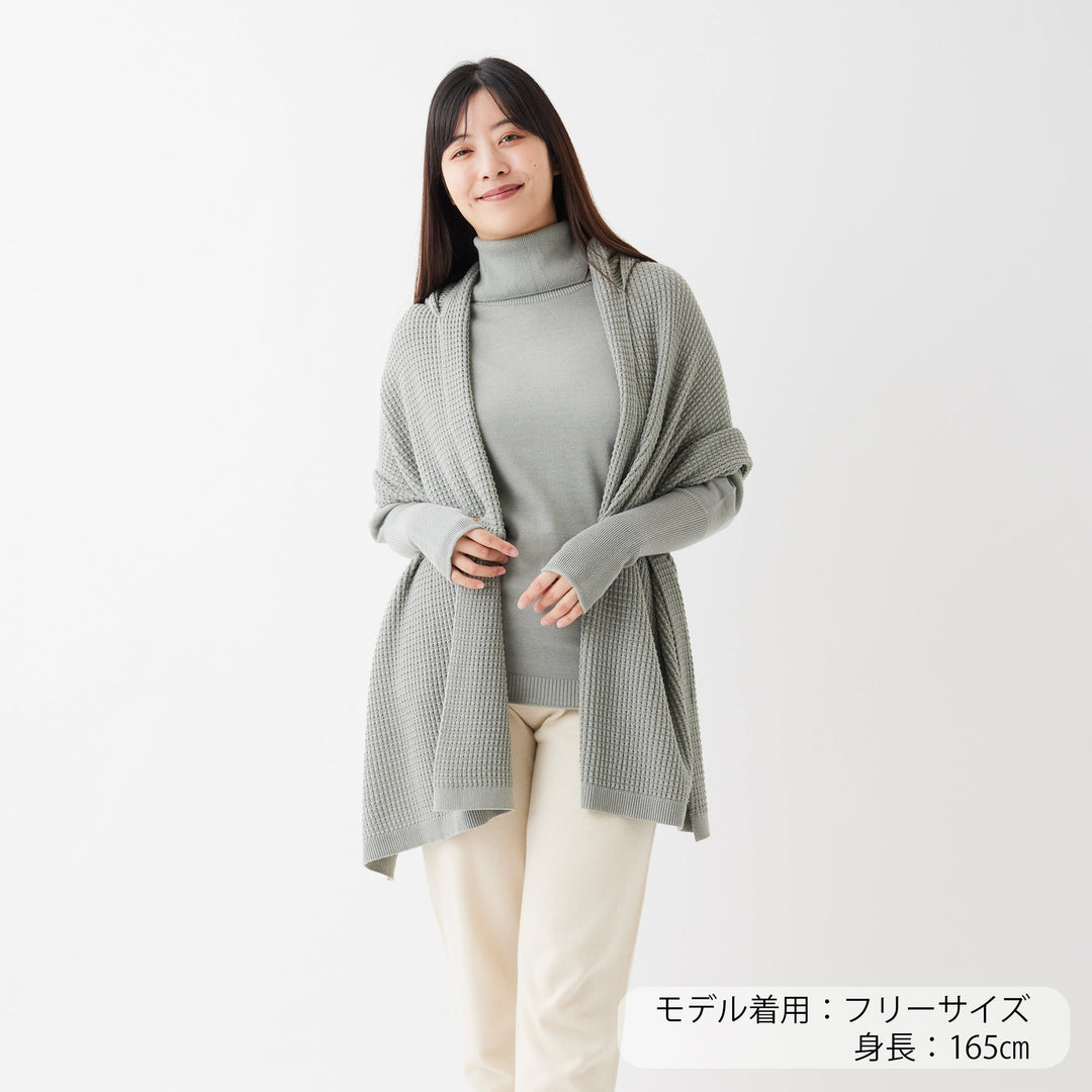 Puffy Knit Hoodie Stole<br>パフィーニットフードストール