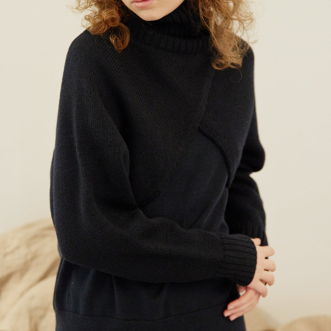 Turtle Knit Bolero<br>タートルニットボレロ