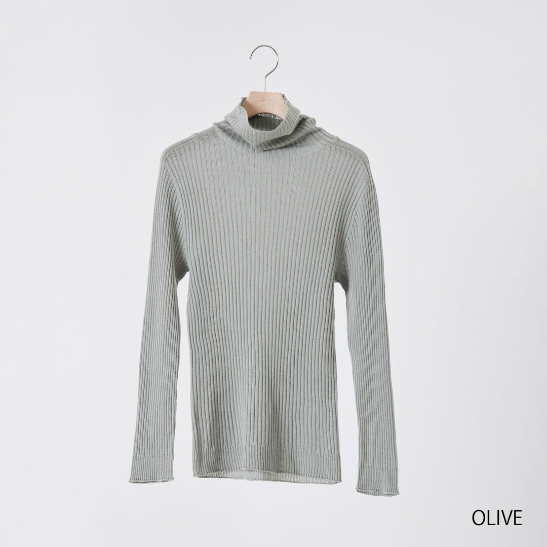 Comfy Knit Long Sleeve Turtleneck Pullover<br>コンフィニット長袖タートルネックプルオーバー