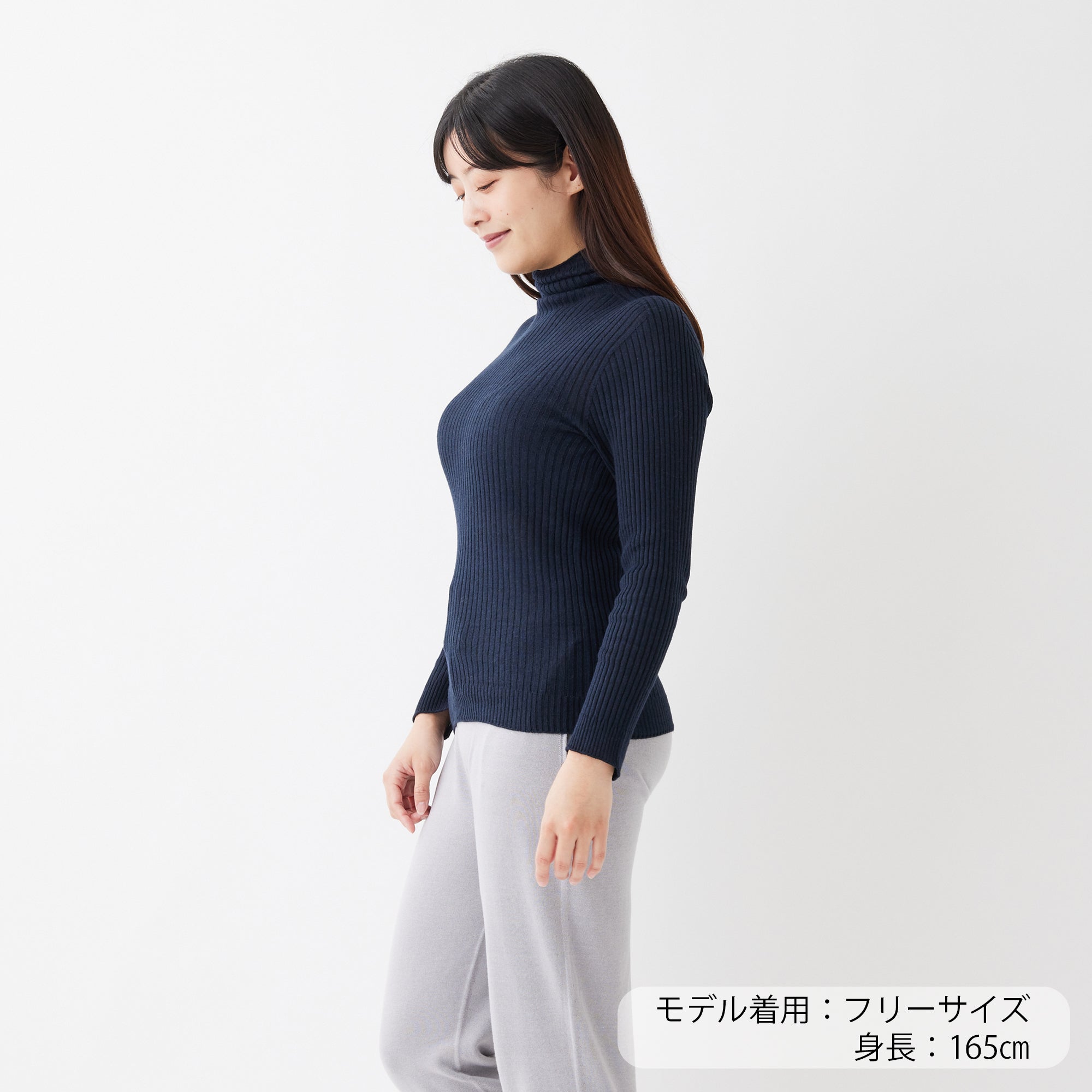 NETENE.：コンフィニット長袖タートルネックプルオーバー(Comfy Knit